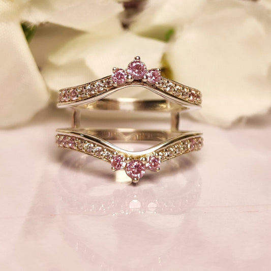 Realzador de anillo de compromiso de diamantes vintage