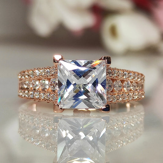 Anillo inspirado en las Mujeres Maravilla